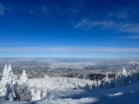 パウダースノー！天元台高原スキー場