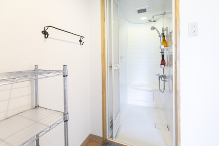 シャワールーム2