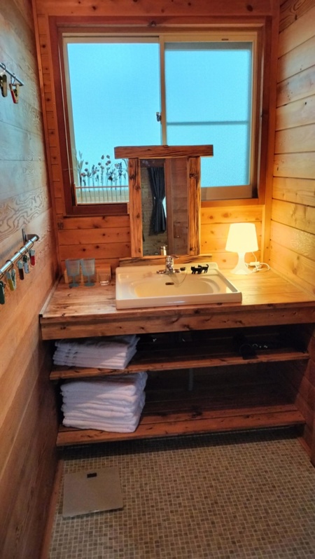 パウダールーム