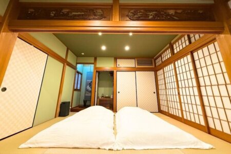 和室1（布団敷き２〜３名分）