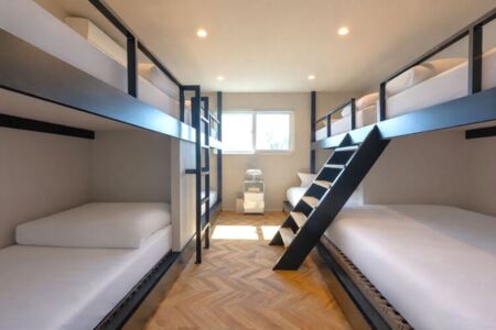 A棟：ベッドルーム