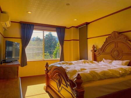 キングサイズベット1F