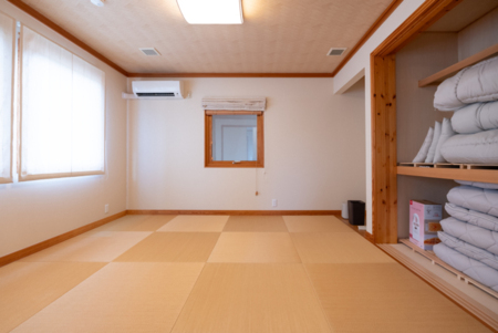 ほっとくつろげる畳の和室