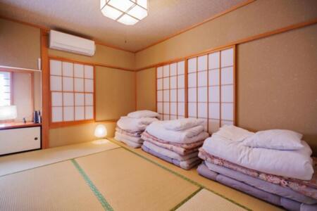 寝室（1F）