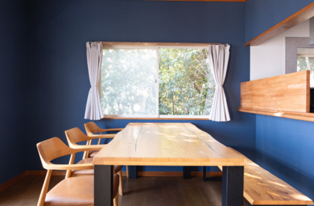 ダイニングテーブル