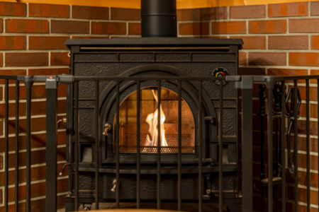 ペレットの暖炉で雰囲気抜群