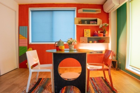 ２F女性グループに人気アートホームの空間