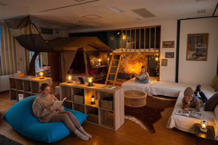 THE BUNKER LOUNGE