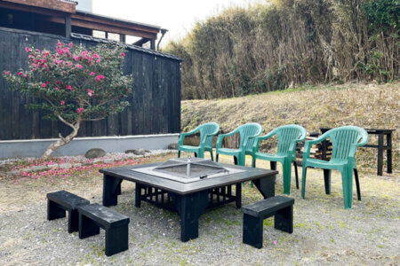 屋外では焚火体験もお楽しみいただけます