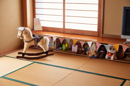 子ども用のおもちゃもたくさんあります
