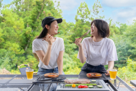 お好きな食材を持ち寄ってBBQ