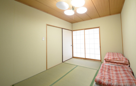 和室の寝室