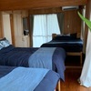 寝室① ダブルベッド3台 定員6名