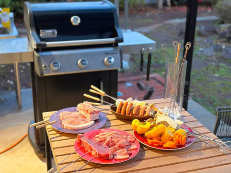屋根付きBBQテラス（Weberグリル）