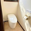 トイレは各階にあります