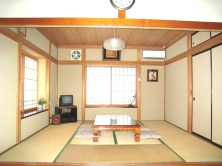 ８畳の和室