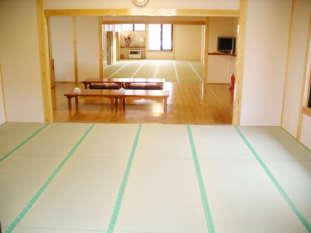 18畳の和室　みんなと一緒に就寝